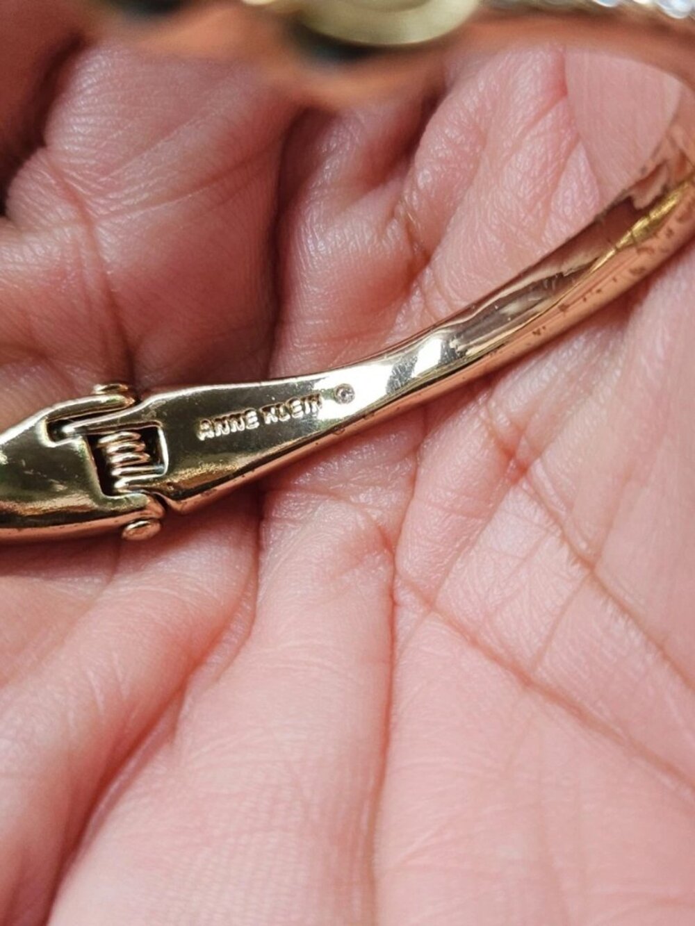 Anne Klein Ladies Bracelet Gold Tone Fashion Cuff Wrist Band Crystal Accent NWOT - Picture 6 of 12